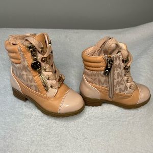 Michael Kors toddler combat boots/Peach pink/zipper/string up Size 5